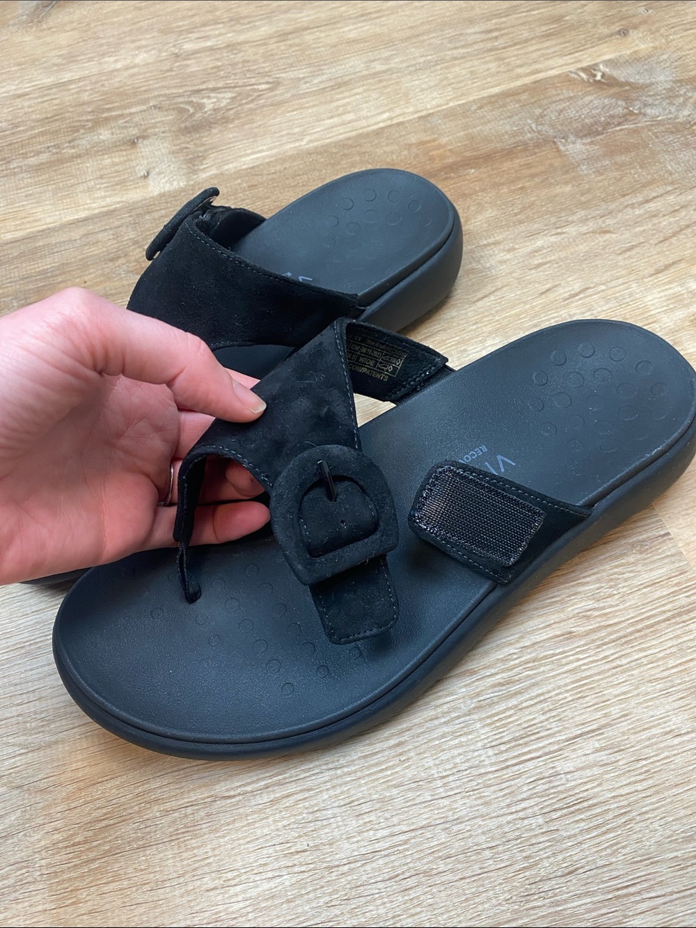 Vionic Recovery Rx Black Sandal Size 8 - Picture 5 of 6